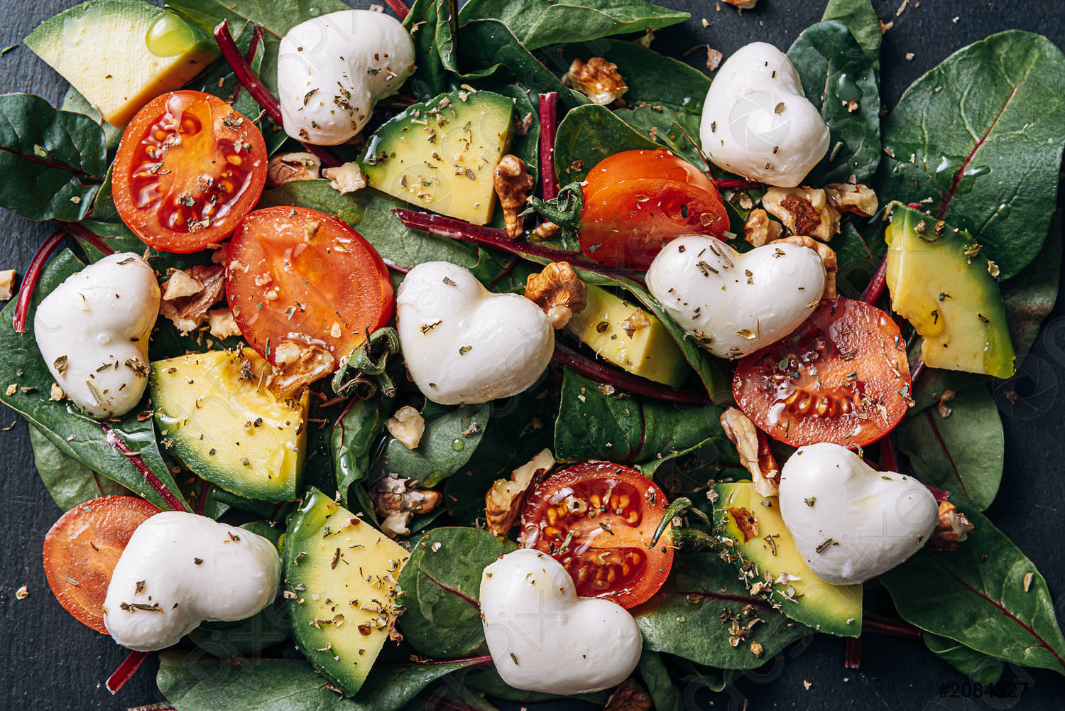 Light Vegetable Salad With Mozzarella